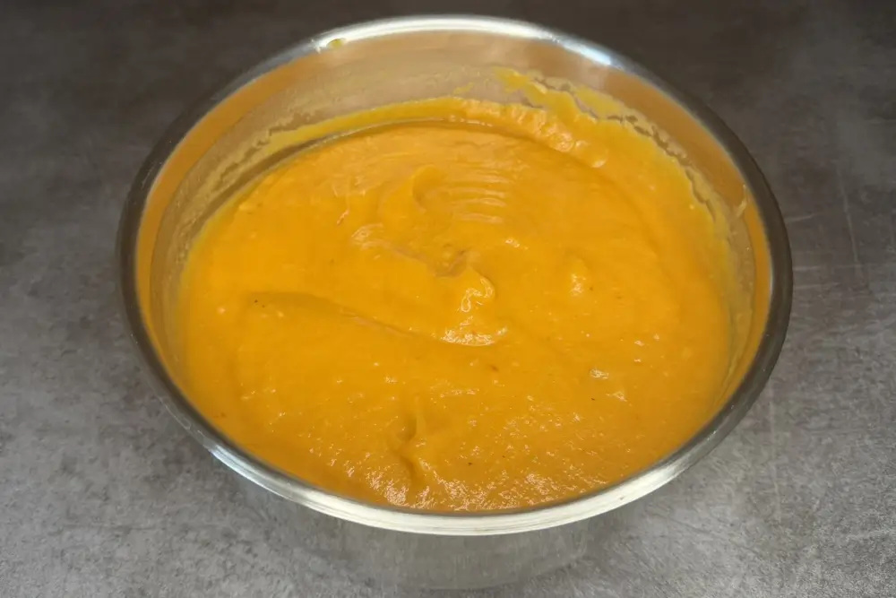 Paseaza supa crema de legume coapte