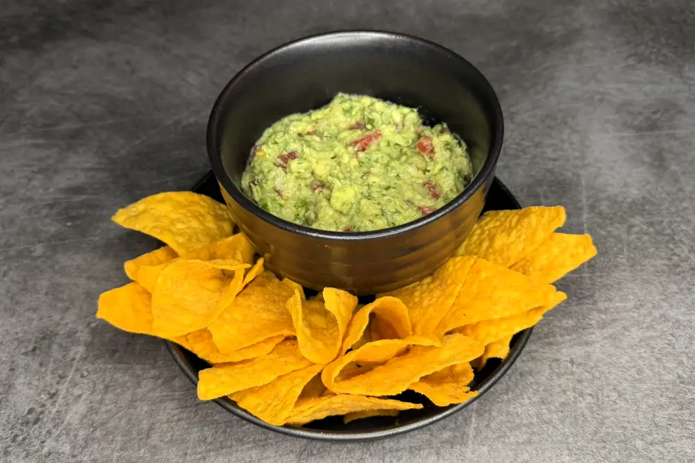 Serveste guacamole